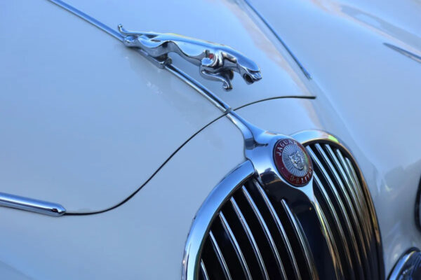 Jaguar Mk2 Saloon