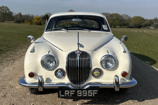 Jaguar Mk2 Saloon